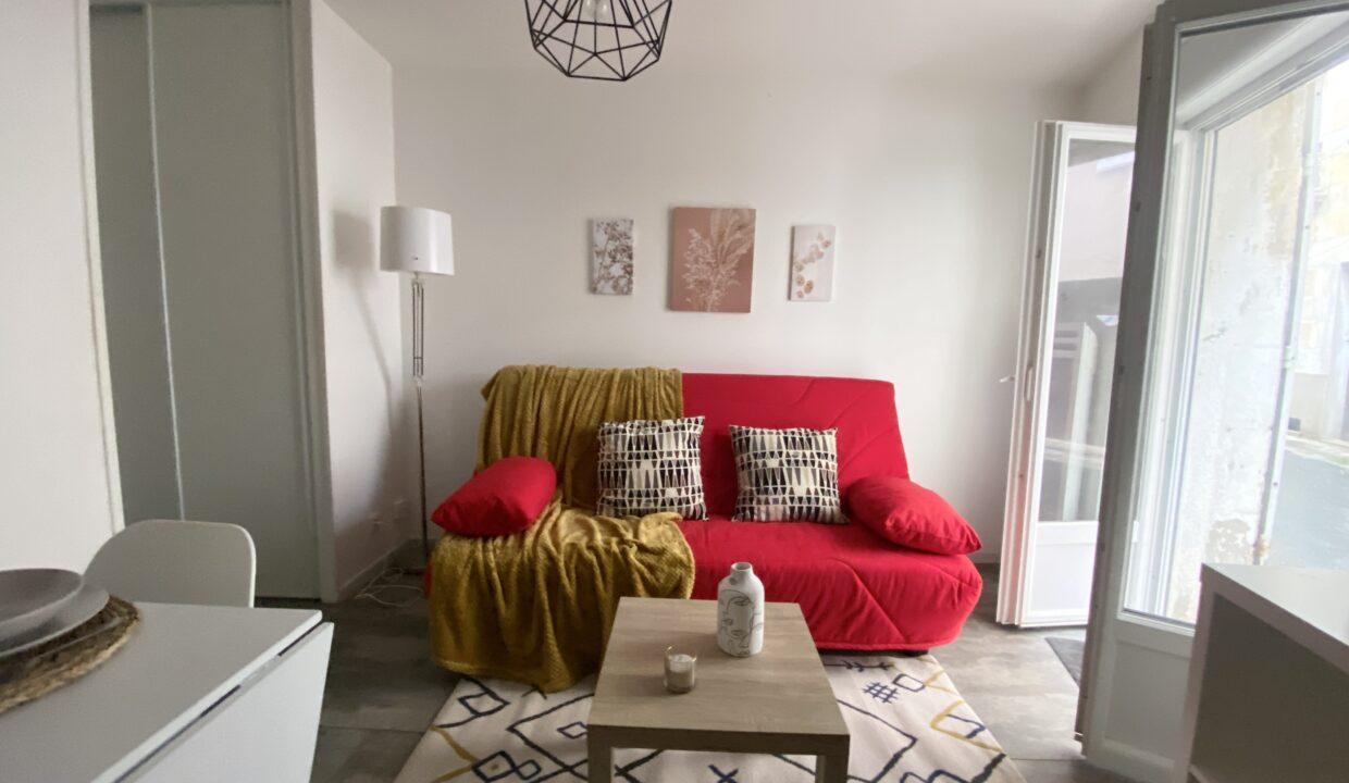 14PCP1-T1-studio-appartement-centre-ville-meublé-rénové-4