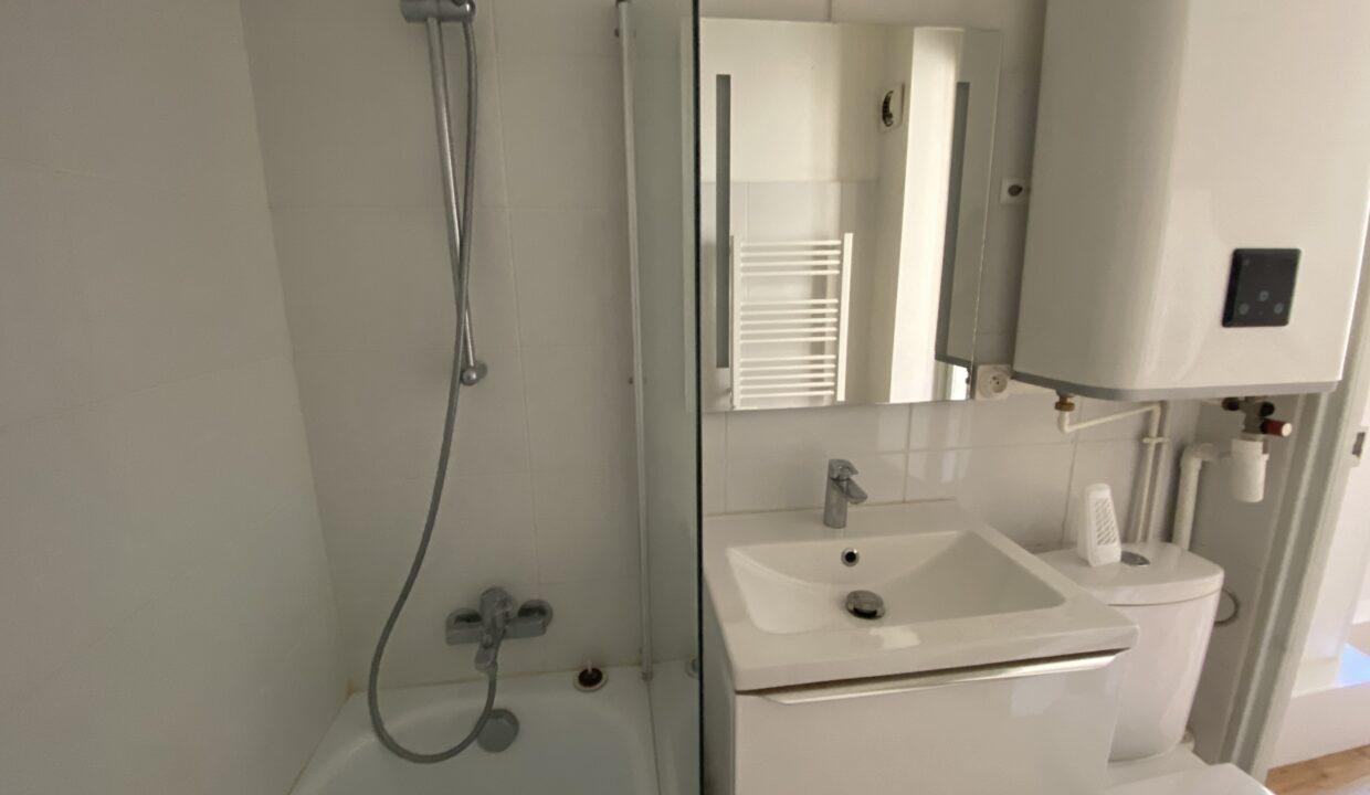 18CG4-T2-hyper-centre-Carnot-balcon-rénové-15