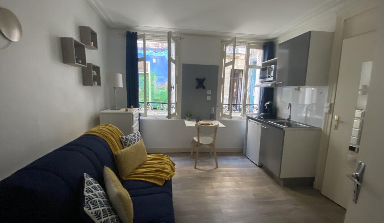 67CAT1-T1-appartement-studio-centre-ville-meublé-rénové-Poitiers-6