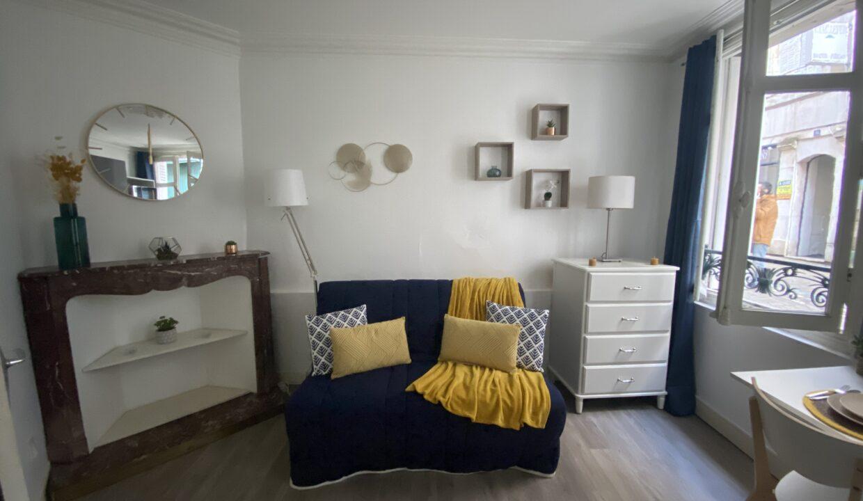 67CAT1-T1-appartement-studio-centre-ville-meublé-rénové-Poitiers-9