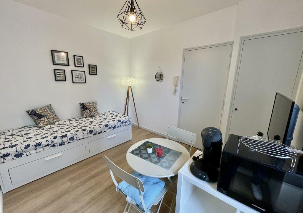 13CH3-T1-studio-appartement-centre-ville-meublé-rénové-1