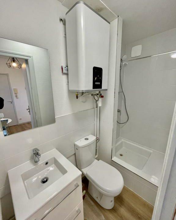 13CH3-T1-studio-appartement-centre-ville-meublé-rénové-7