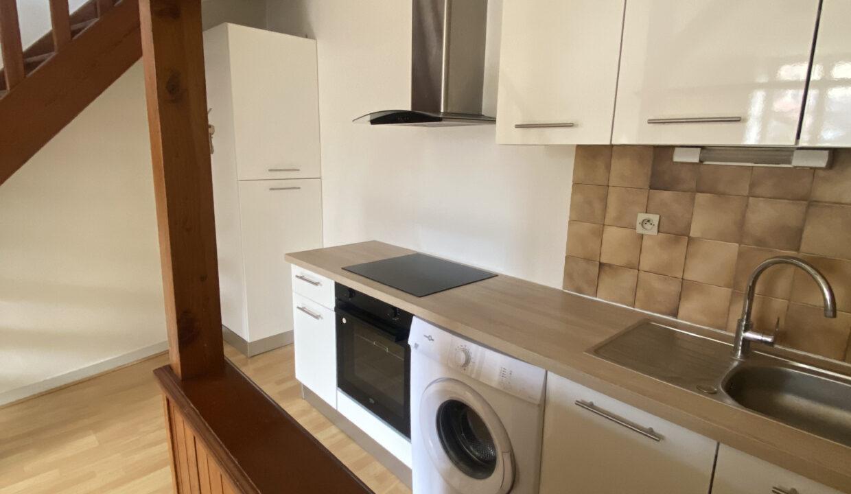 23SIMP4-T2-appartement-centre-ville-vide-duplex-16