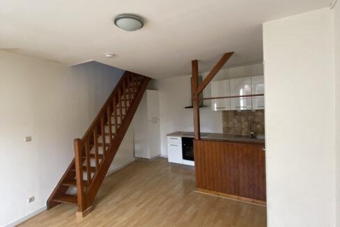 23SIMP4-T2-appartement-centre-ville-vide-duplex-2