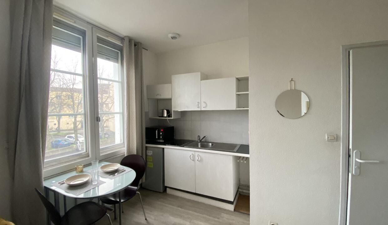 24JA2-T1-appartement-meublé-gare-14