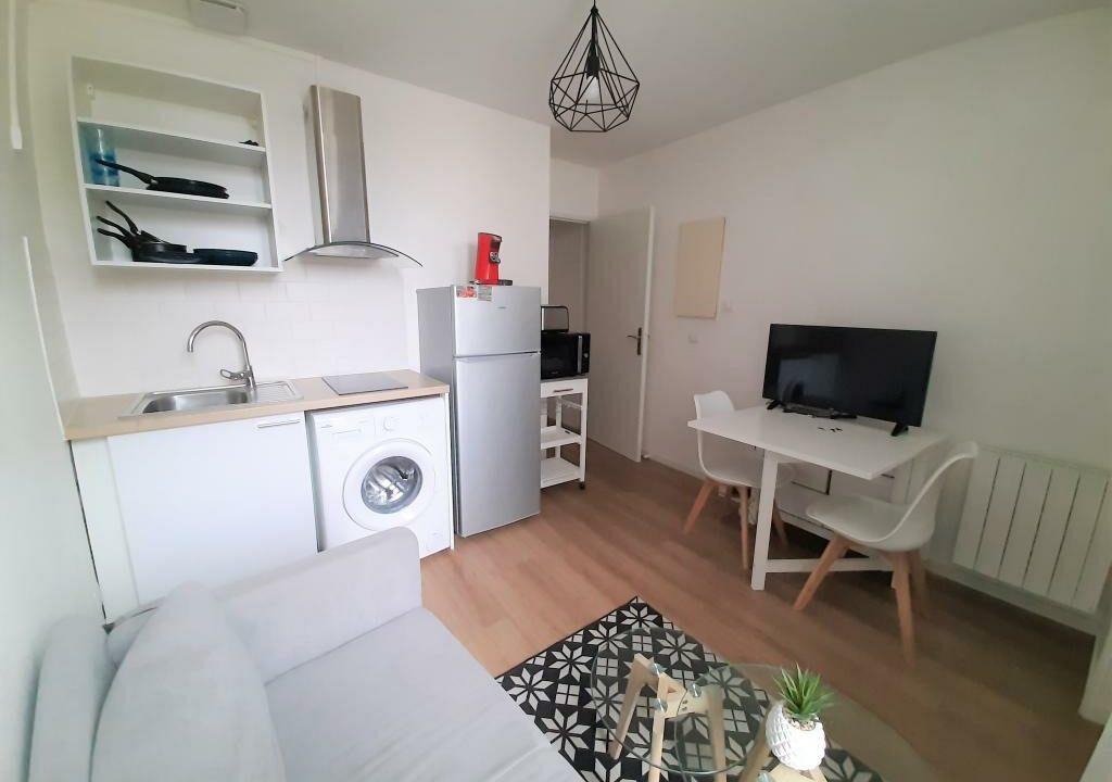 133TR1bis-T1-appartement-studio-meublé-parc-Blossac-5