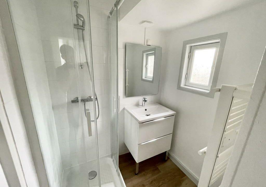 19RD9-T3-appartement-centre-ville-cours-privative-duplex-Poitiers-14