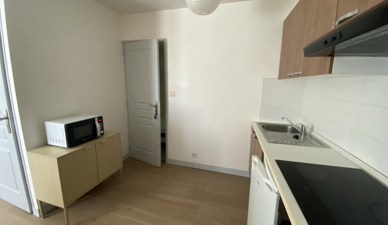 3PN3-T2-meublé-Pont-Neuf-Poitiers-4