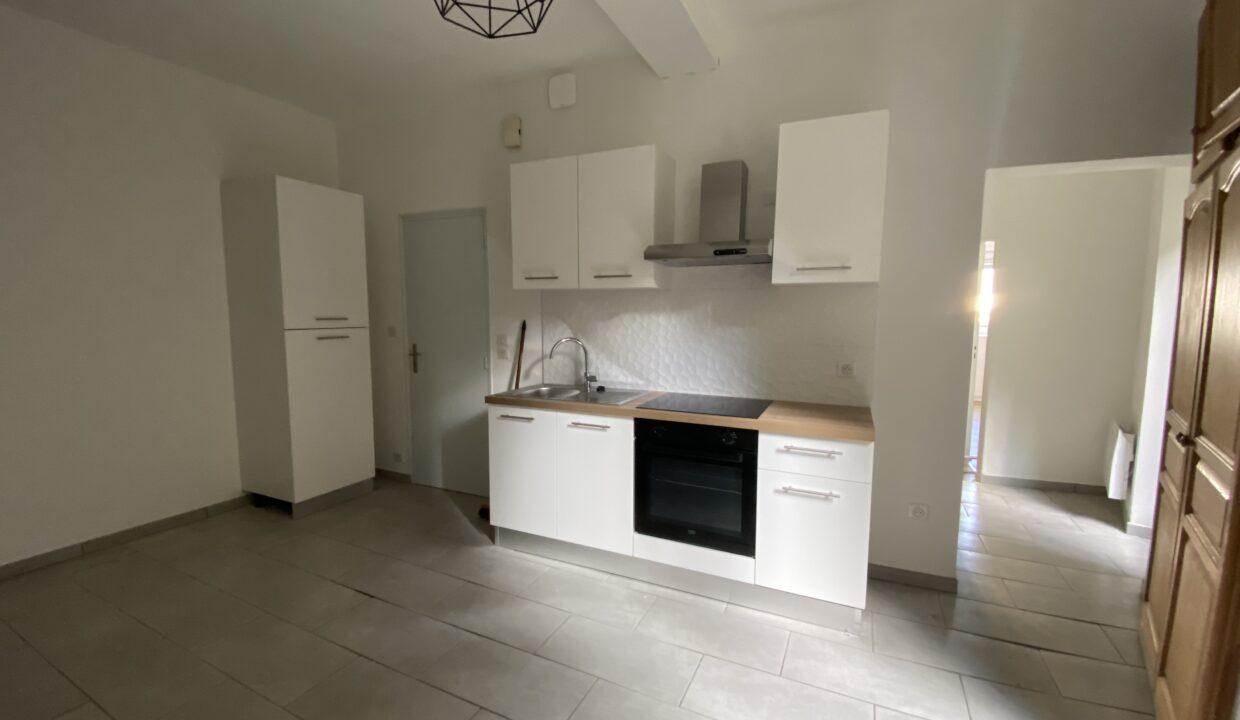 2AN1-appartement-T2-vide-rénové-Poitiers-1