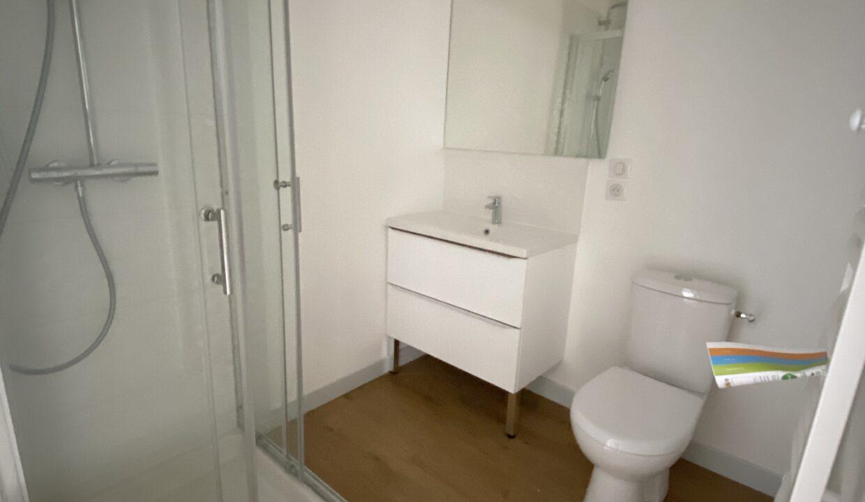2AN1-appartement-T2-vide-rénové-Poitiers-19