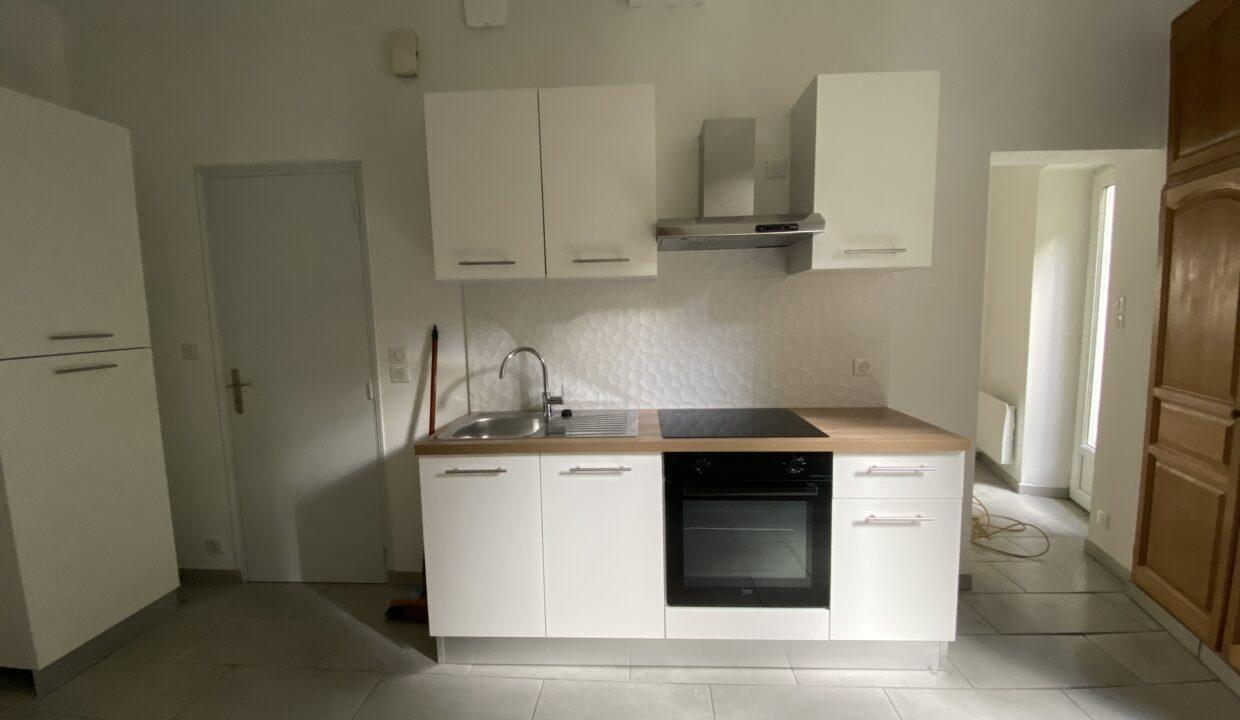 2AN1-appartement-T2-vide-rénové-Poitiers-2