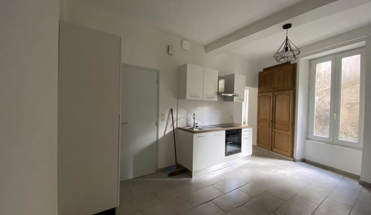2AN1-appartement-T2-vide-rénové-Poitiers-3