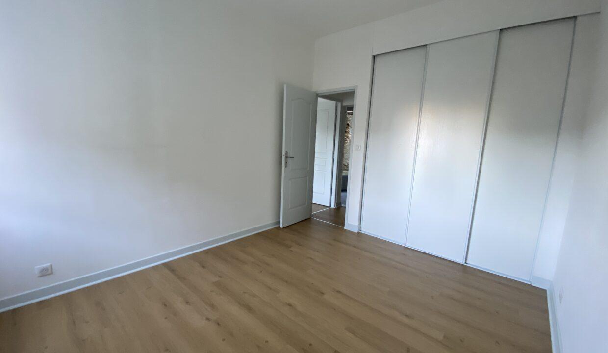 2AN1-appartement-T2-vide-rénové-Poitiers-4