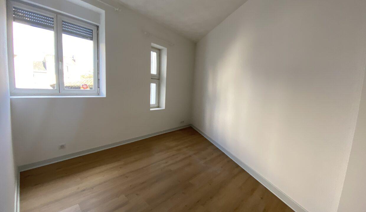 2AN1-appartement-T2-vide-rénové-Poitiers-6