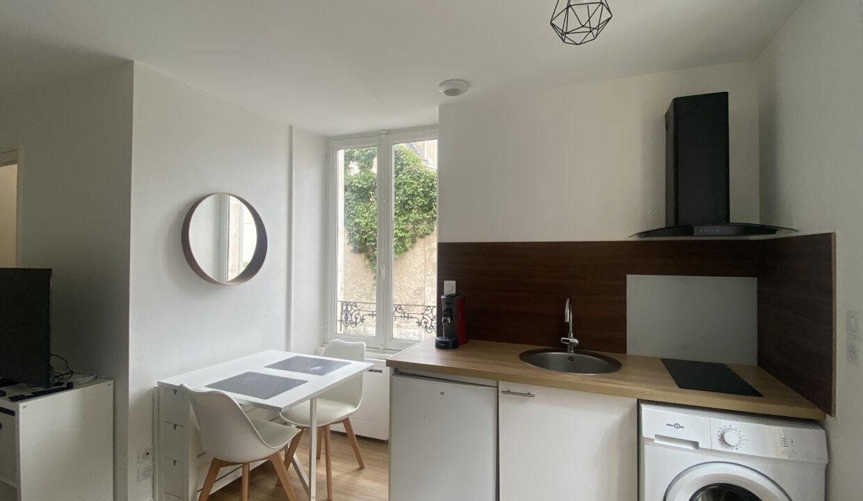 32FO2-T1-appartement-centre-ville-meublé-rénové-2
